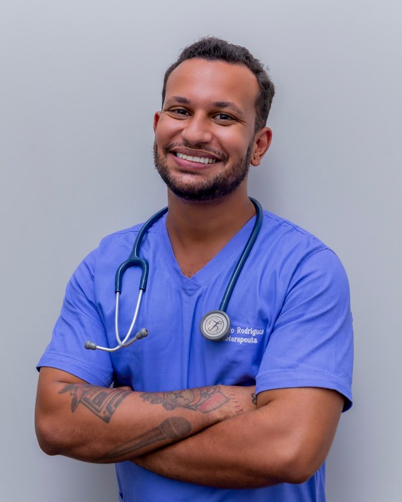 Dr. Devesh Seth (PT)
